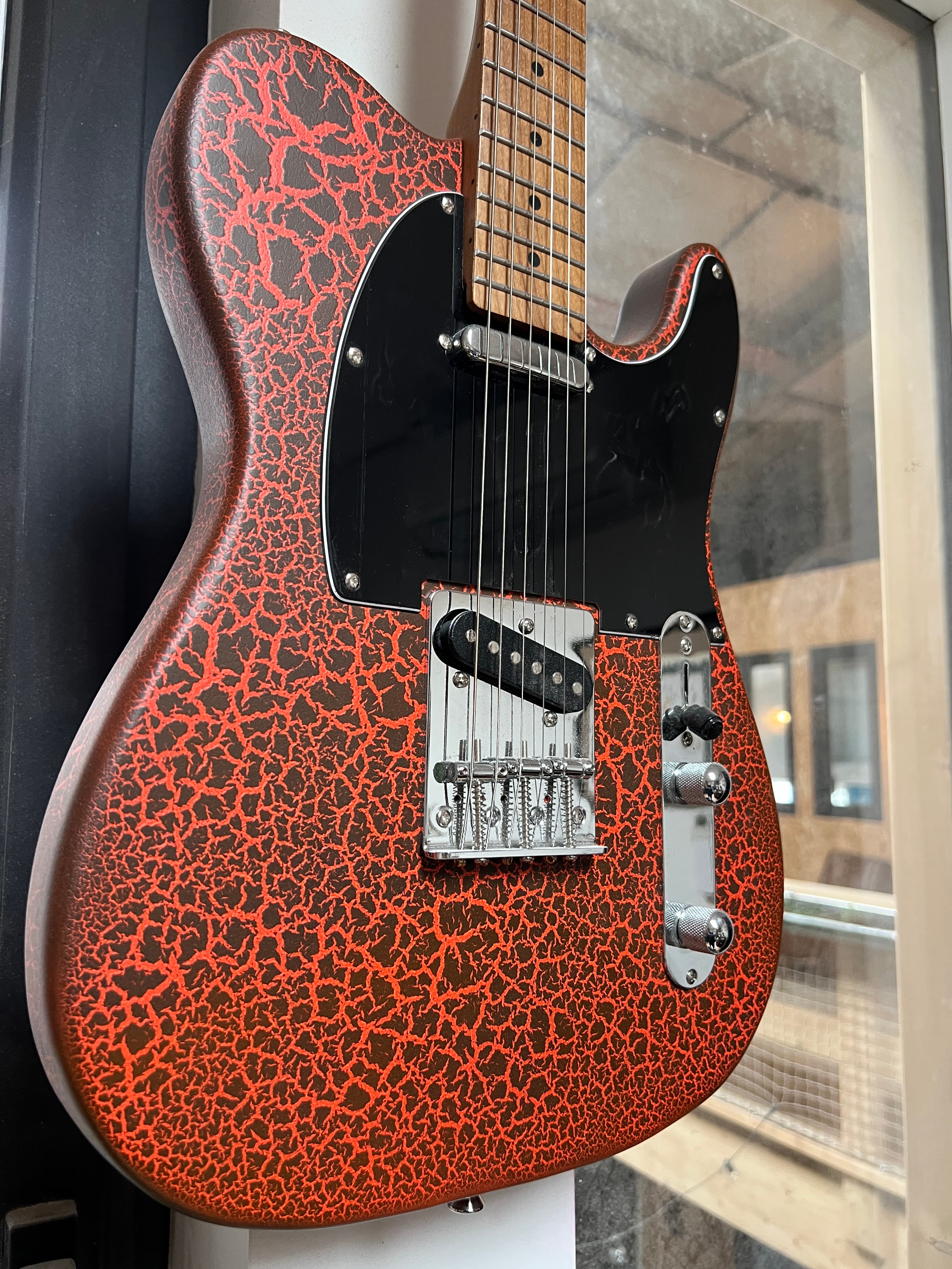 Kit telecaster customisé "Magma-caster" 380€